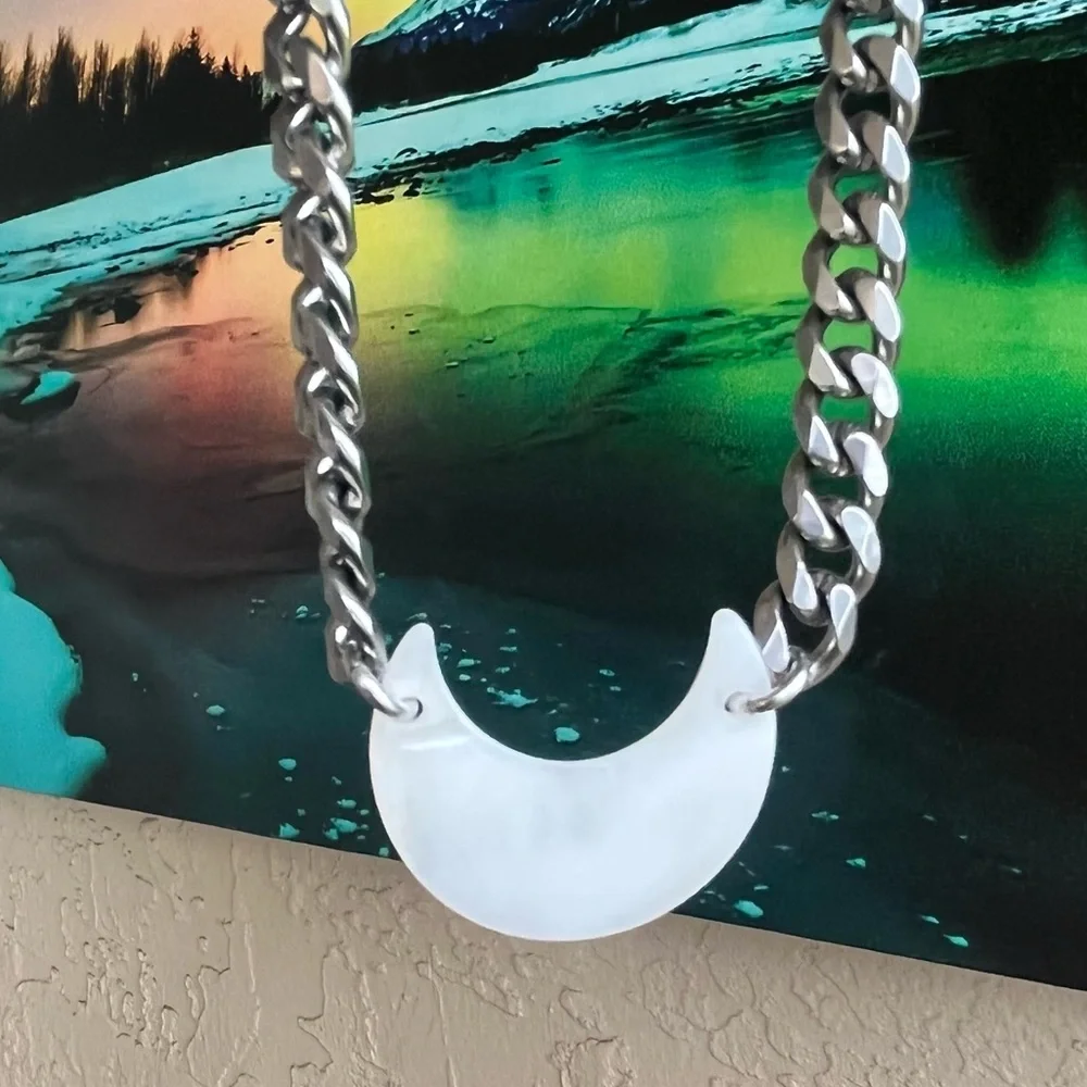 Mother of pearl moon stainless steel cuban link thick choker necklace boho - Picture 7 of 16